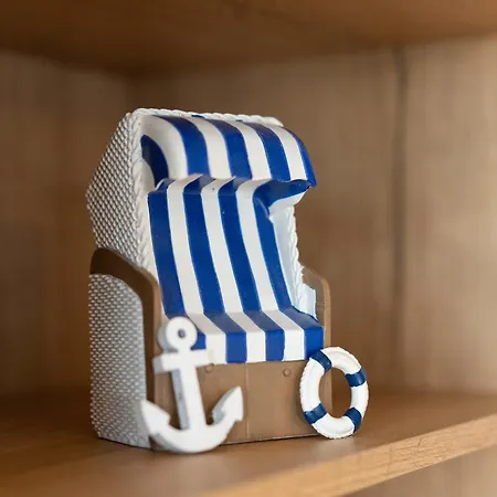 Kuestenperle Nordsee Gemuetliches Deich-apartment Perfekt Fuer Paare, Kleine Fam Und Urlaub Mit Hund, Sauna Im Haus Gebpfl דירה Wurster Nordseekuste